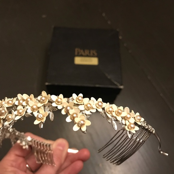 Tiara bridal hairpiece. Paris by Debra Moreland. main image 5
